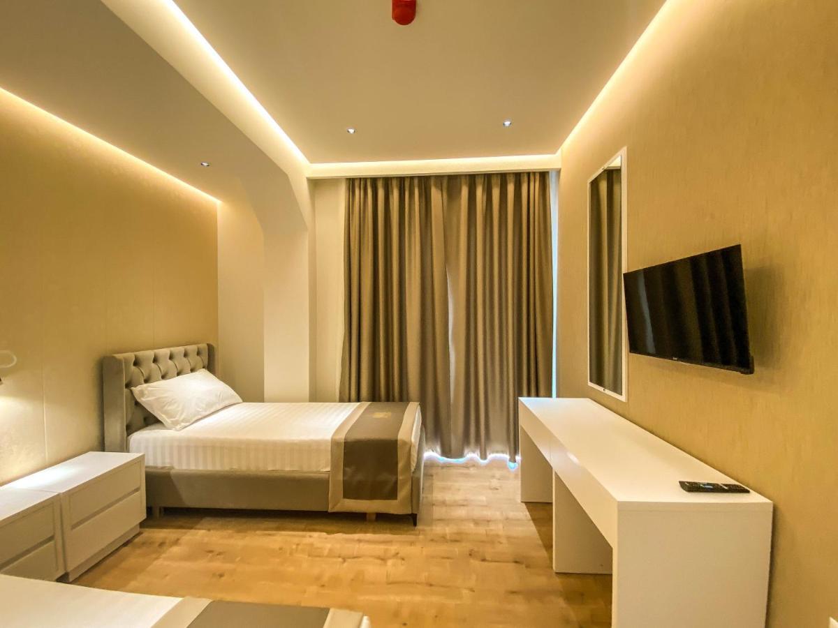 Red Hill Hotel Tirana Eksteriør billede