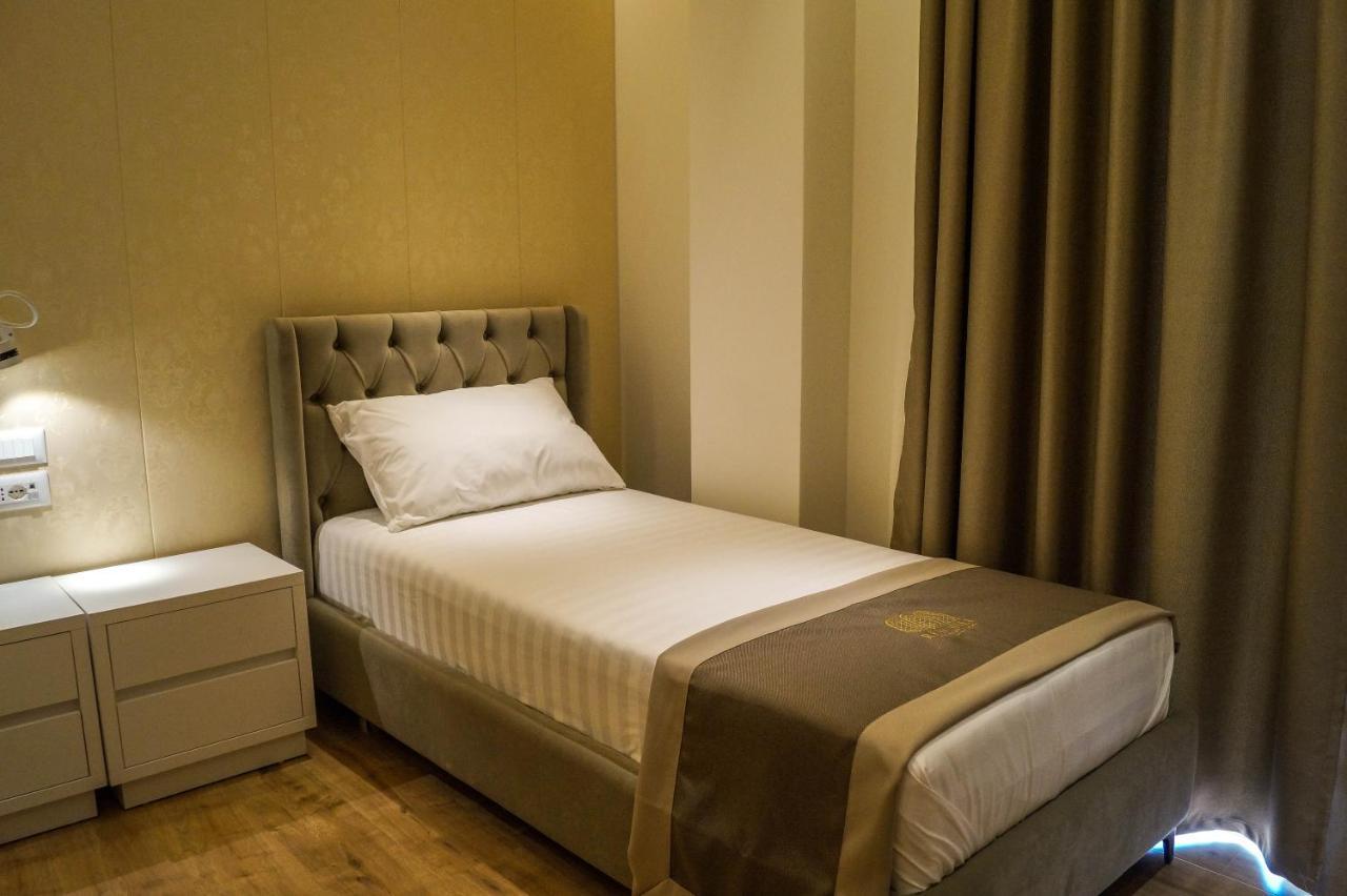 Red Hill Hotel Tirana Eksteriør billede